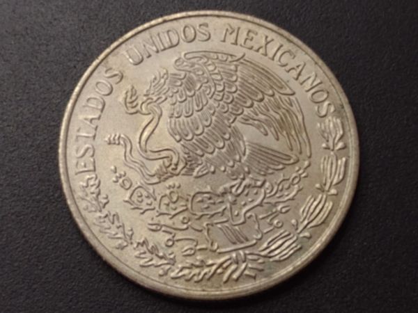 México 1 Peso 1977 - CuNi - 986L -